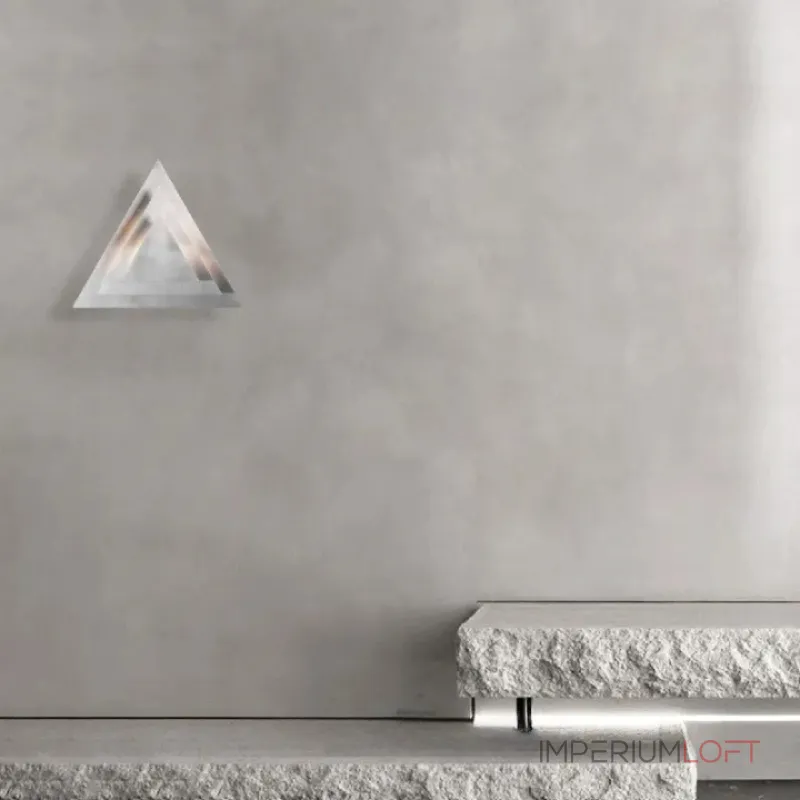 Настенный светильник с корпусом из треугольных пластин TRISTAN ImperiumLoft