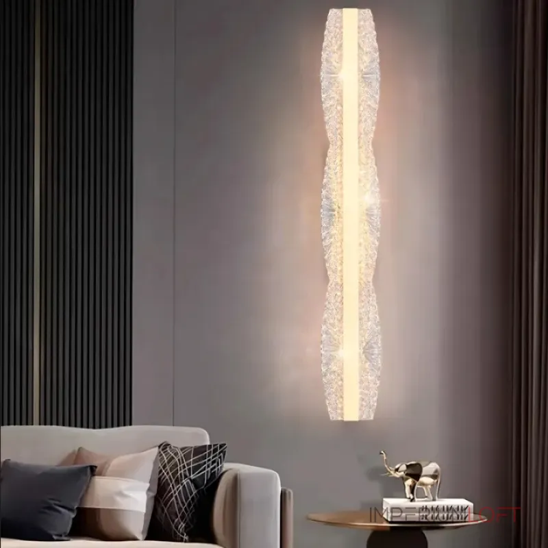 Серия настенных светильников с удлиненными рельефными рассеивателями со сглаженными краями и центральным креплением KASTEN H90 ImperiumLoft