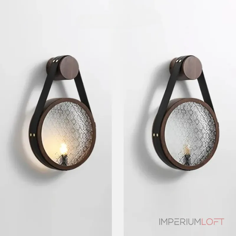 Серия настенных светильников с рельефным стеклянным плафоном в форме линзы на кожаном ремешке ODMAR Black ImperiumLoft