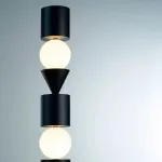 Светодиодный торшер из металла и стекла с композицией из чередующихся геометрических элементов DAMIEN от ImperiumLoft