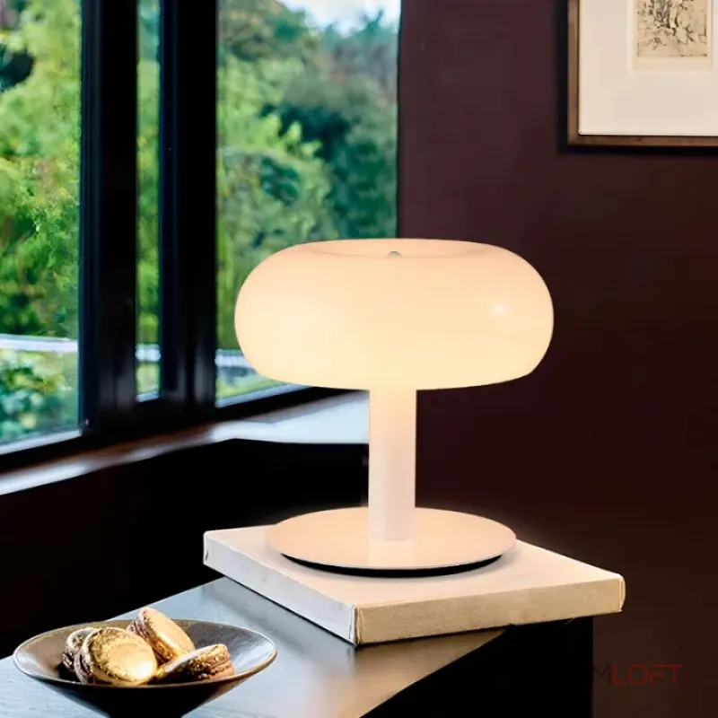 Серия настольных светодиодных ламп со стеклянным тороидальным плафоном на центральной стойке KIDDY White от ImperiumLoft