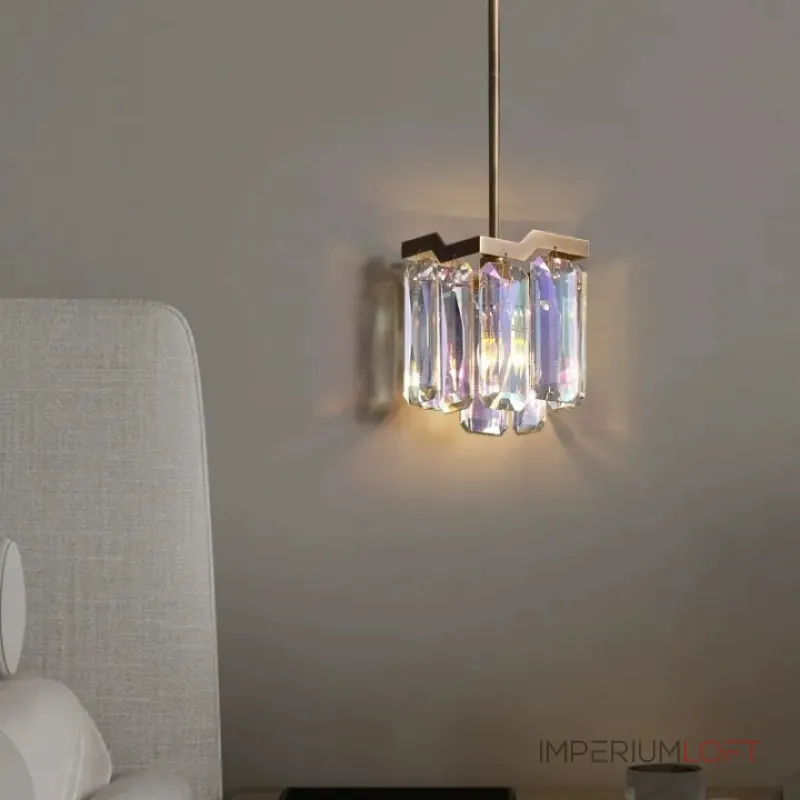 Подвесной светильник с абажуром из ограненных хрустальных пластин с эффектом красочных переливов DORIS от ImperiumLoft