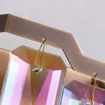 Подвесной светильник с абажуром из ограненных хрустальных пластин с эффектом красочных переливов DORIS от ImperiumLoft