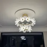 Кольцевая светодиодная люстра c рассеивателями в виде цветов из фактурного акрила PAULIN D60 D100 от ImperiumLoft