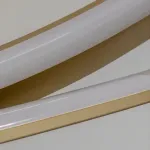 Серия дизайнерских люстр на струнном подвесе с изогнутыми кольцевыми плафонами с внутренней LED-подсветкой DANIELA D80 от ImperiumLoft 