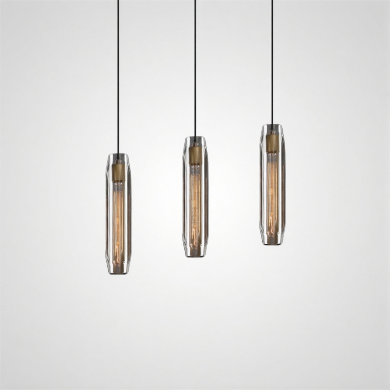 Готовая комбинация подвесных светильников с ограненными цилиндрическими плафонами из прозрачного и дымчатого хрусталя Lum Trio Grey Plank от ImperiumLoft Готовая комбинация подвесных светильников с ограненными цилиндрическими плафонами из прозрачного и дымчатого хрусталя Lum Trio Grey Plank от ImperiumLoft