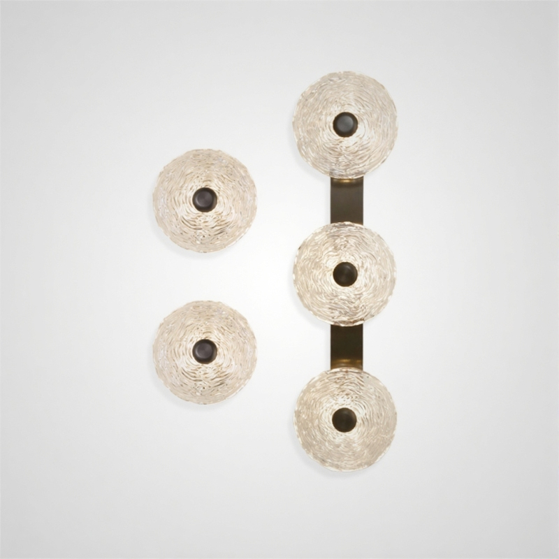 Серия настенных светодиодных светильников с дисковидными рассеивателями из рельефного стекла ручной работы Sun Round W P3 от ImperiumLoft Серия настенных светодиодных светильников с дисковидными рассеивателями из рельефного стекла ручной работы Sun Round W P3 от ImperiumLoft