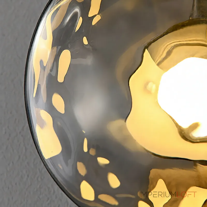 Серия настенных светодиодных светильников с шарообразными плафонами из выдувного стекла на вертикальных стойках с круглым креплением Whisper Wall Goldот ImperiumLoft