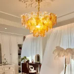 Подвесная люстра PETAL GLASS Gold D80 со стеклянными плафонами от Vinsa