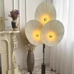 Торшер Aurora Triad White оригинальной формы от Vinsa