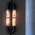 Настенный светильник Sleek Grip A с мраморными плафонами от Vinsa