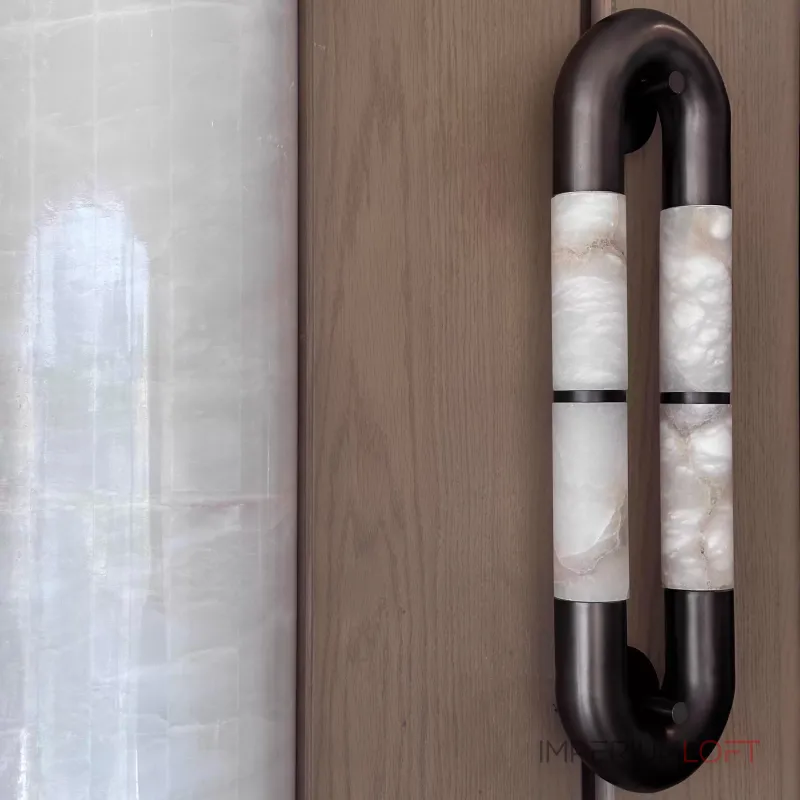 Настенный светильник Sleek Grip A с мраморными плафонами от Vinsa