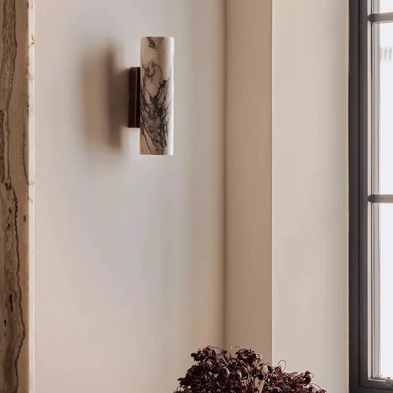 Настенный светильник Marble Fix B с мраморным плафоном от LaLume Настенный светильник Marble Fix B с мраморным плафоном от LaLume