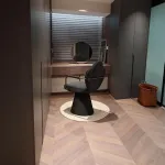 Интерьерное кресло Yulu Leaf A из вельвета с оригинальной спинкой от LaLume