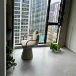 Интерьерное кресло Yulu Leaf B из вельвета с оригинальной спинкой от LaLume