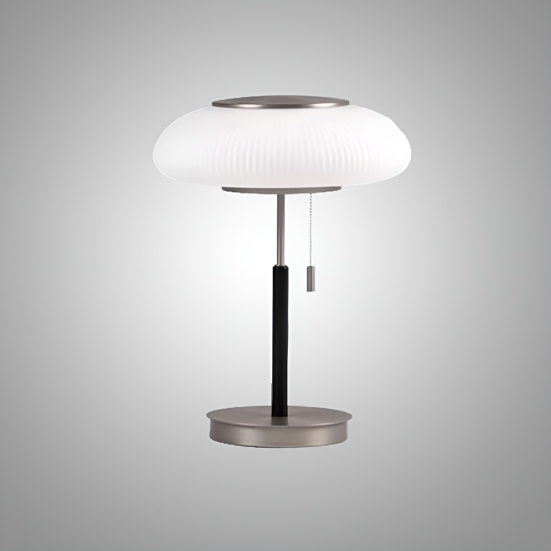 Настольная лампа Vintage Beam White с деревянной ножкой от Vinsa Настольная лампа Vintage Beam White с деревянной ножкой от Vinsa