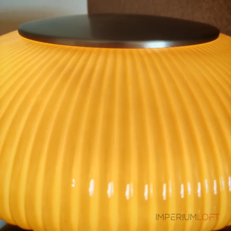 Настольная лампа Vintage Beam Orange с деревянной ножкой от Vinsa Настольная лампа Vintage Beam Orange с деревянной ножкой от Vinsa