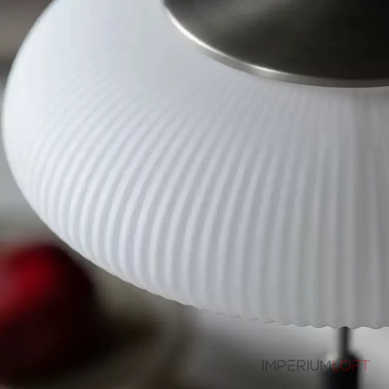 Настольная лампа Vintage Beam White с деревянной ножкой от Vinsa Настольная лампа Vintage Beam White с деревянной ножкой от Vinsa