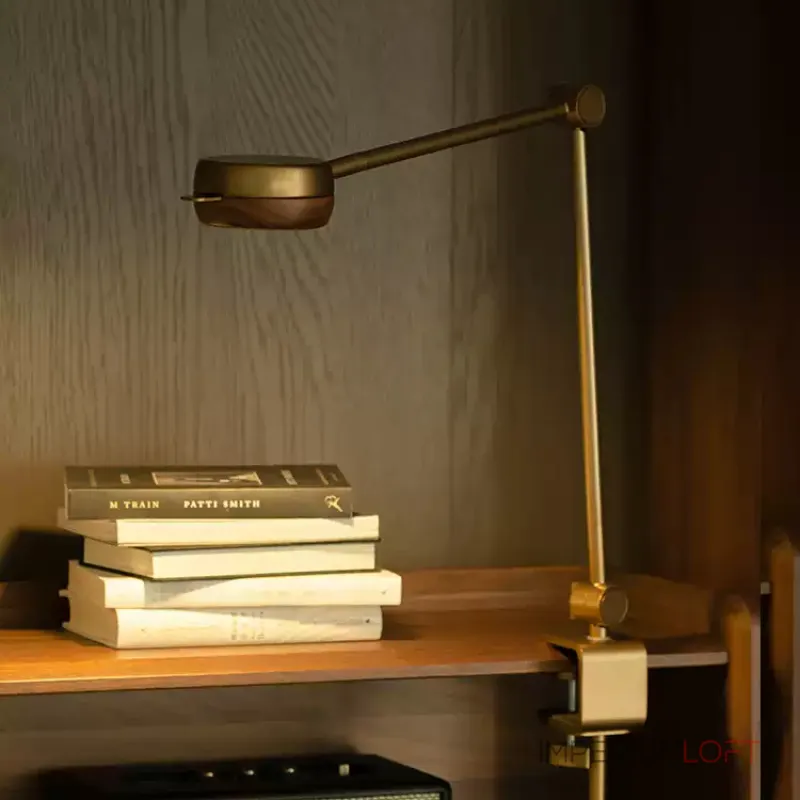 Настольная лампа Ziilamp Clip Gold с сенсорным включением от Vinsa Настольная лампа Ziilamp Clip Gold с сенсорным включением от Vinsa