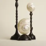 Декоративная настольная лампа Glowshell Mini с плафоном из ракушки от Vinsa