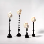 Декоративная настольная лампа Glowshell XS с плафоном из ракушки от Vinsa