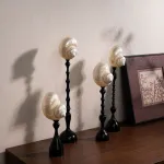 Декоративная настольная лампа Glowshell L с плафоном из ракушки от Vinsa