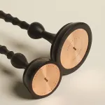 Декоративная настольная лампа Glowshell Mini с плафоном из ракушки от Vinsa