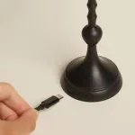 Декоративная настольная лампа Glowshell Mini с плафоном из ракушки от Vinsa