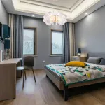 Подвесная люстра PETALS D80 с рассеивателем в форме цветочных лепестков от ImperiumLoft 