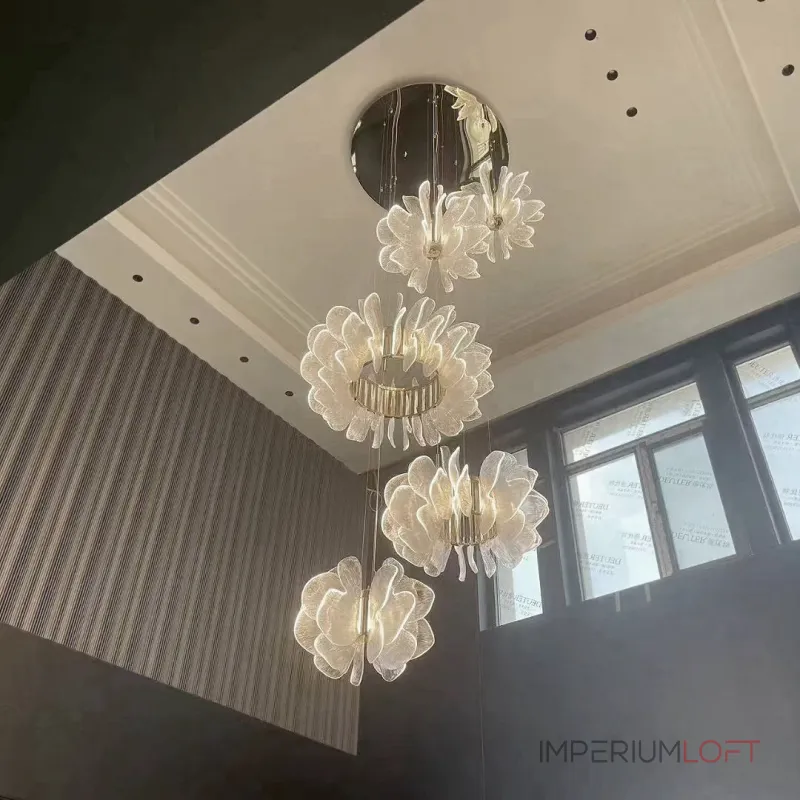 Подвесная люстра многоуровневая PETALS P4 с рассеивателем в форме цветочных лепестков от ImperiumLoft Подвесная люстра многоуровневая PETALS P4 с рассеивателем в форме цветочных лепестков от ImperiumLoft