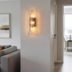 Настенный светильник Elegant Vein Gold H40 с фактурным стеклянным плафоном от Vinsa