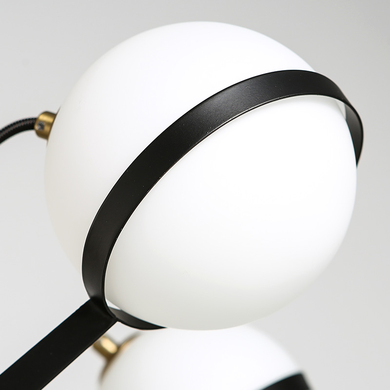 Люстра на штанге ACE