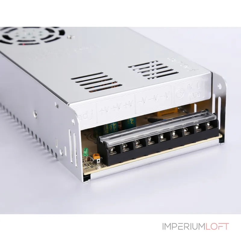 Блок питания для светодиодной ленты Ambrella ILLUMINATION GS9551 от ImperiumLoft Блок питания для светодиодной ленты Ambrella ILLUMINATION GS9551 от ImperiumLoft