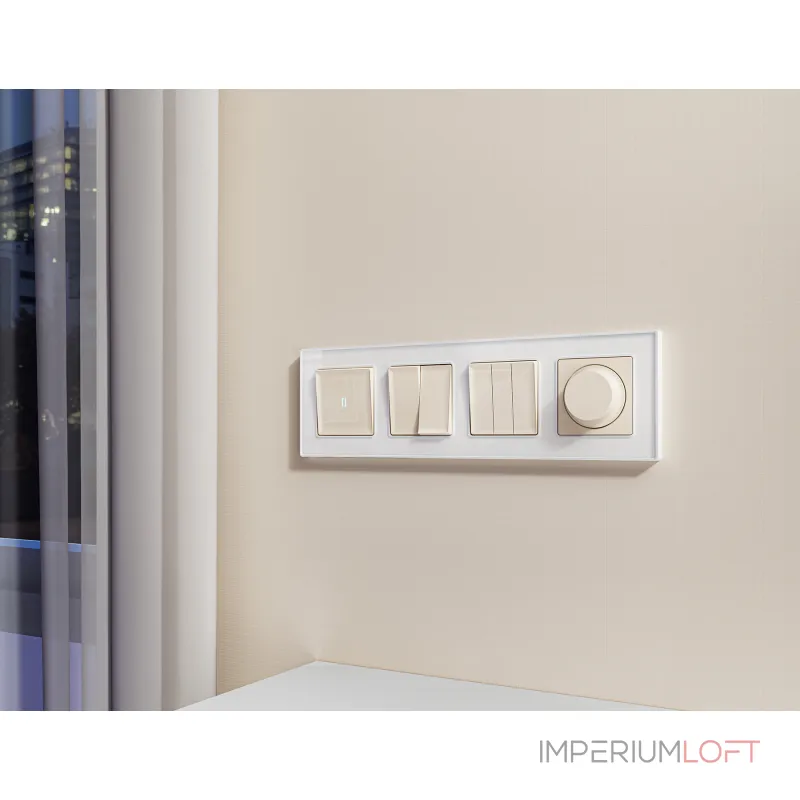 Комплект механизма 2-клавишного перекрестного выключателя 10A-250V Ambrella Volt MA MA303030 от ImperiumLoft