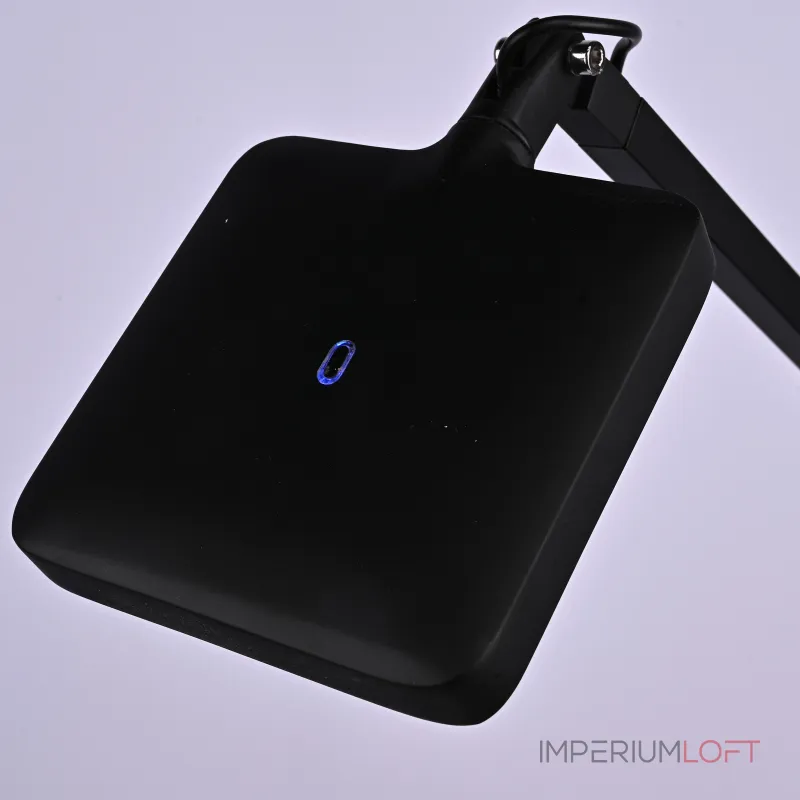 Настольная лампа Kelvin LED Base Shiny black F331103 от ImperiumLoft