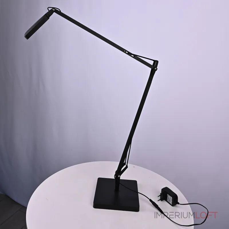 Настольная лампа Kelvin LED Base Shiny black F331103 от ImperiumLoft