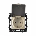 Розетка с заземлением, шторками и защитной крышкой, 16A 250V 217.41-1.shampan от ImperiumLoft