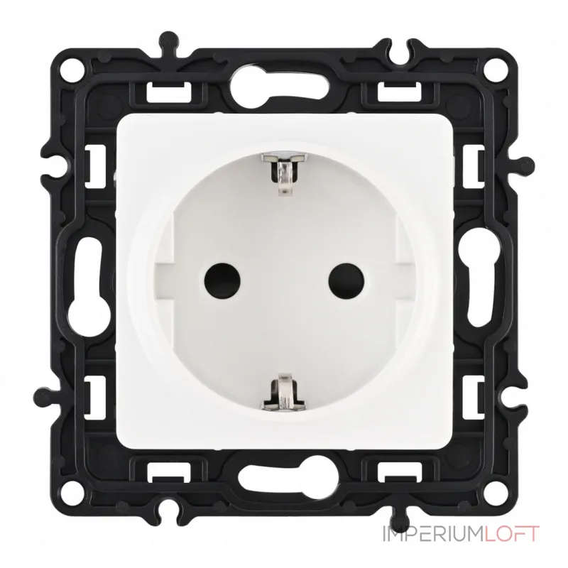 Розетка с заземлением и шторками, 16A 250V 217.40-1.white от ImperiumLoft