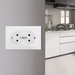 Розетка двойная с заземлением и шторками Arte Milano SET06-double-40-2 white от ImperiumLoft