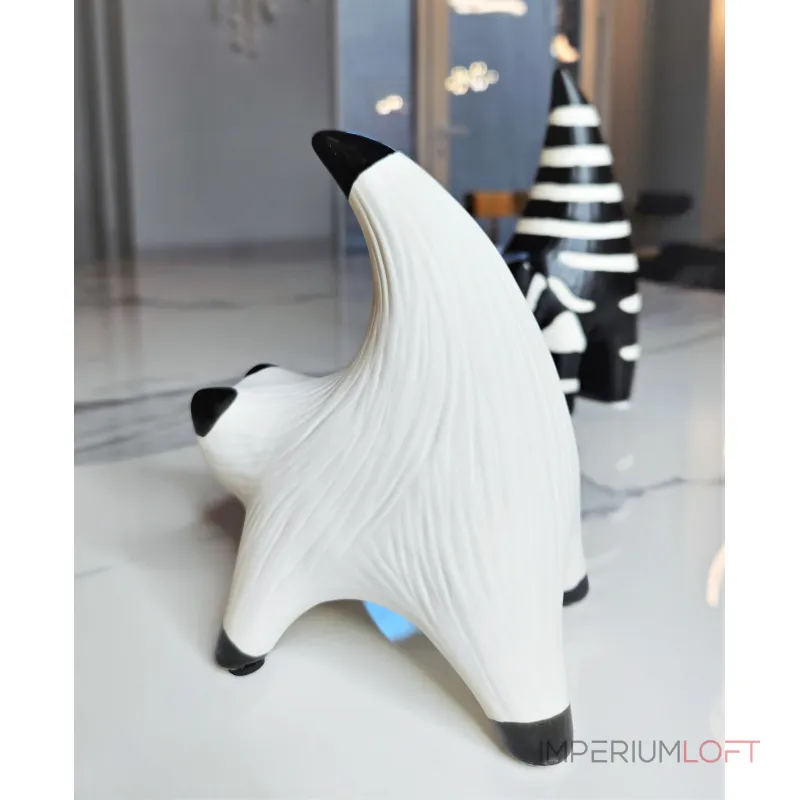 Статуэтка BlessLight Hand painted cat ornament-b 1020