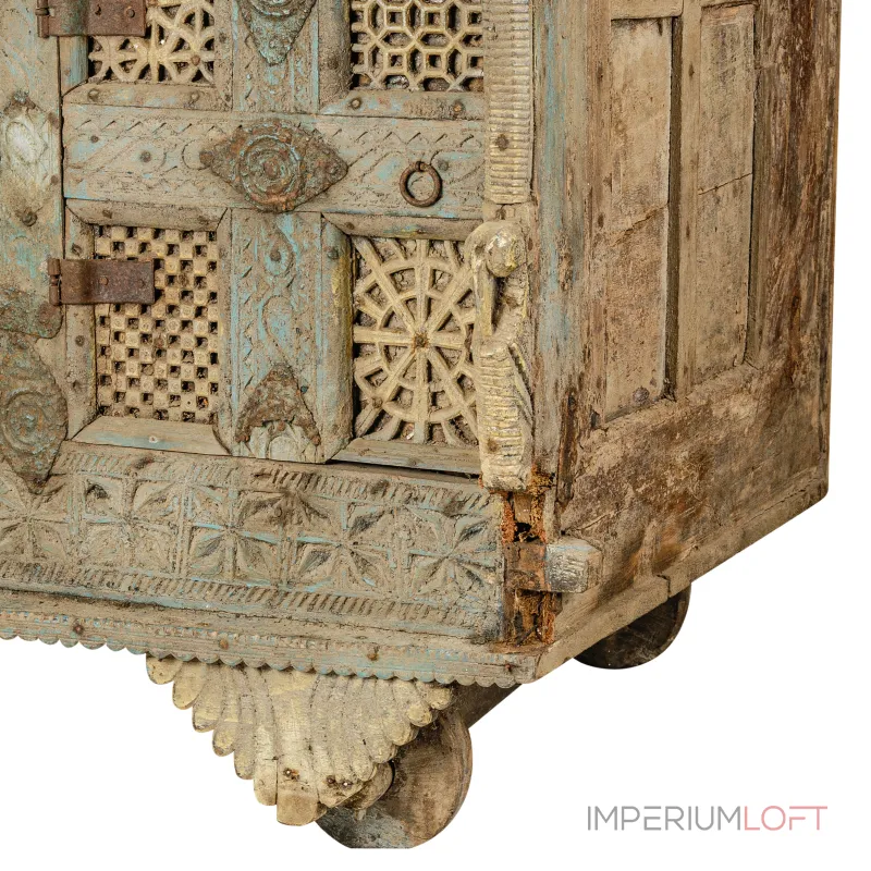 Сундук на колесиках Covali ART-113 от ImperiumLoft Сундук на колесиках Covali ART-113 от ImperiumLoft