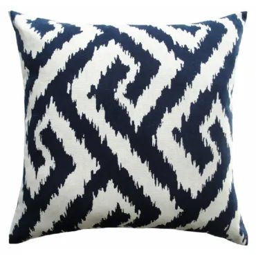 подушка black and white ornament