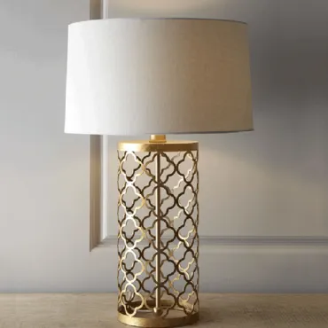 Настольная лампа Regina-Andrew Design Quatrefoil Drum Lamp