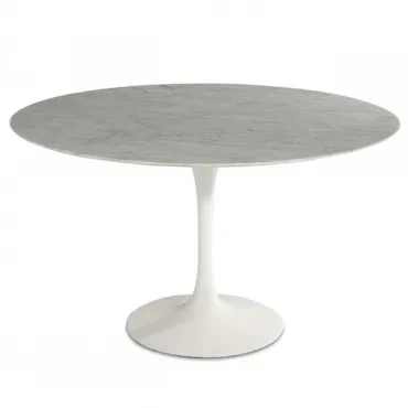 Стол Tulip Round designed by Eero Saarinen in 1956 Стол Tulip Round designed by Eero Saarinen in 1956