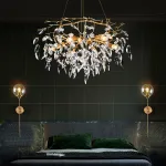 Подвесная люстра JASNA D67 с золотыми ветвями и стеклянными листьями от ImperiumLoft