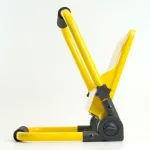 Светодиодный прожектор переносной с зарядным устройством Feron LL-950 LED IP66 30W 6400К от ImperiumLoft