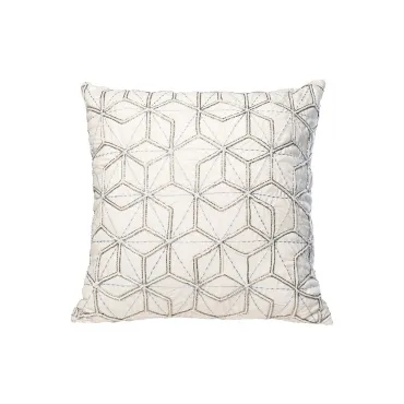 70SW-20712 Подушка с бисером Шестигранники белая 45*45см 70SW-20712 Подушка с бисером Шестигранники белая 45*45см
