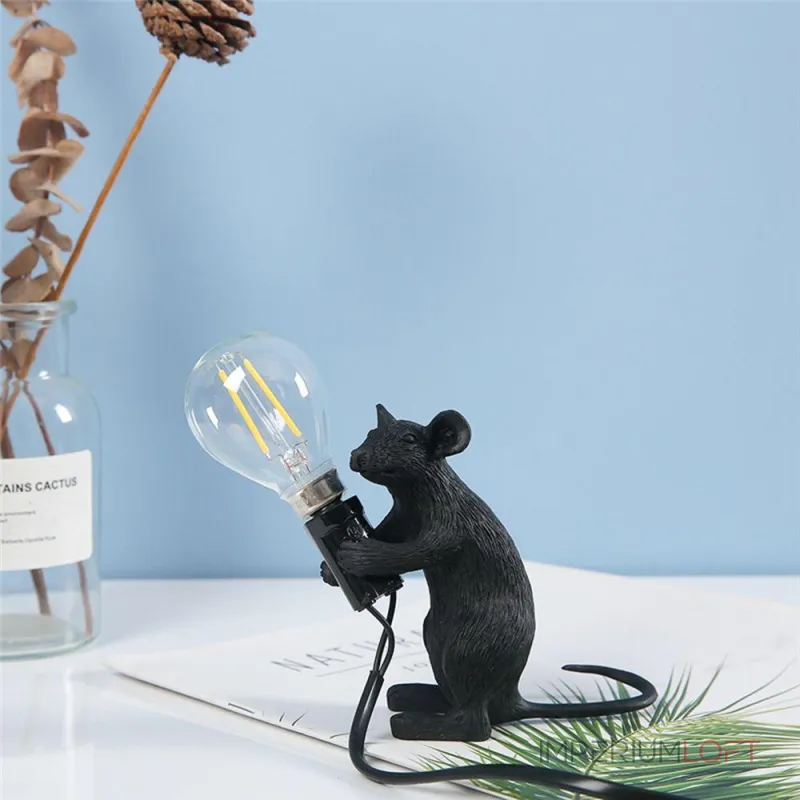 Настольная лампа Mouse Sitting Black с оригинальным оформлением в виде милой мышки от ImperiumLoft