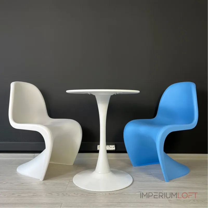 Стул Panton Blue изогнутой формы от LaLume Стул Panton Blue изогнутой формы от LaLume