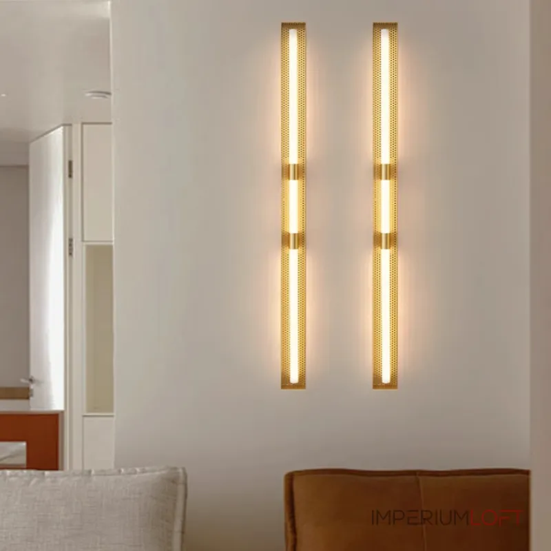 Серия светодиодных настенных светильников с удлиненным цилиндрическим плафоном и антибликовой решеткой по бокам Бра ERKER WALL H60 Brass от ImperiumLoft